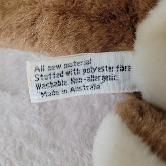 Vintage Kangaroo and baby with bowtie Toy Hut Australian plush - Picture 10 of 10